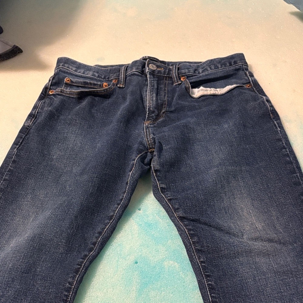 GAP Men's Dark Blue Straight Jeans